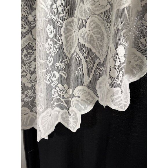 Martha Stewart Everyday Lace Swag Valance Cream Curtain 37"L x 80"W - Picture 10 of 10